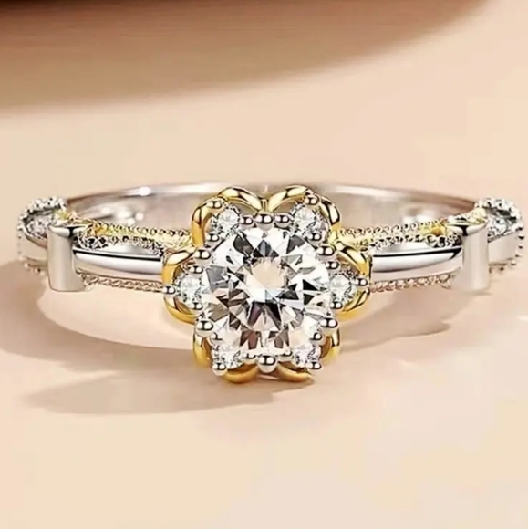 S925 Sterling Silver Ring - Picture 1 of 5